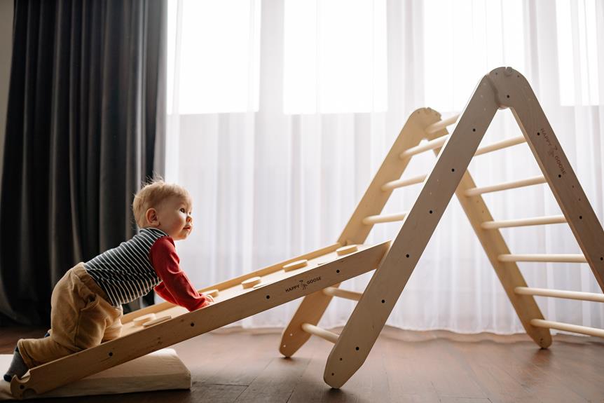 indoor cat toys for climbing and scratching